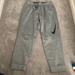 Nike dry fit gray sweatpants